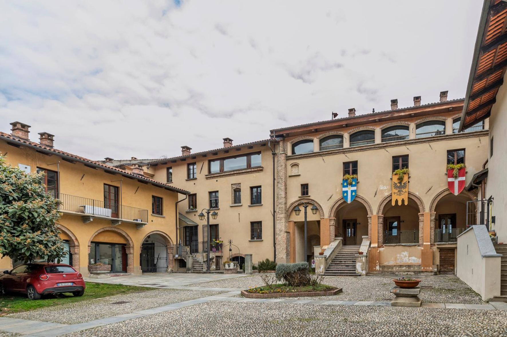 Appartamento Palazzo Dei Duchi Avigliana Exterior foto